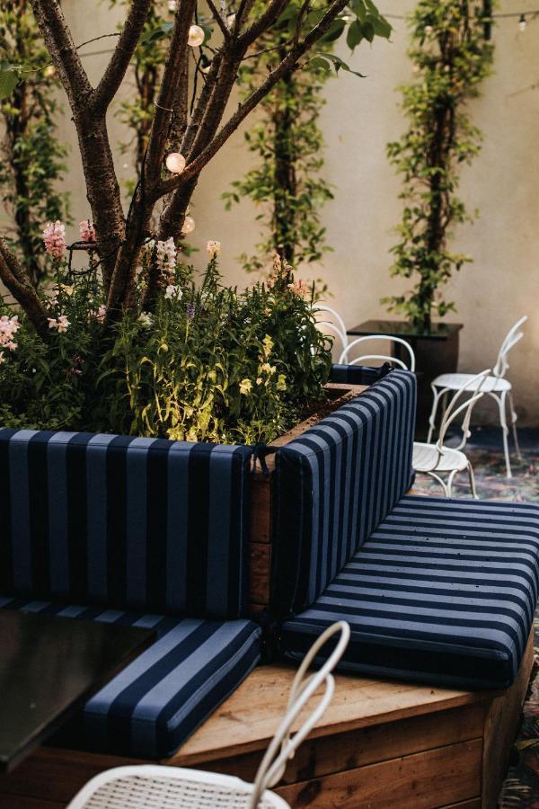 Hotel Bienvenue Paris Bagian luar foto