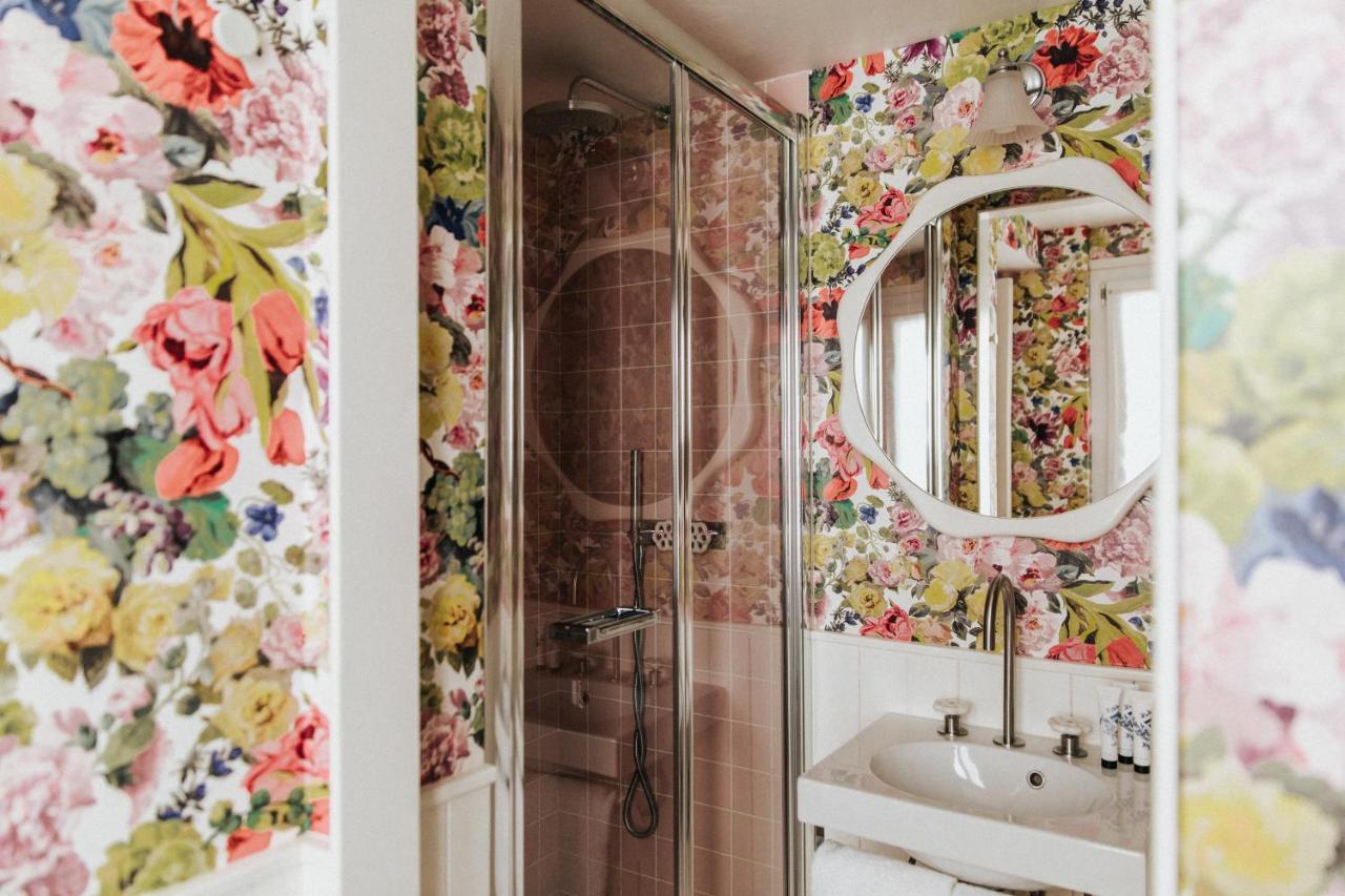 Hotel Bienvenue Paris Bagian luar foto