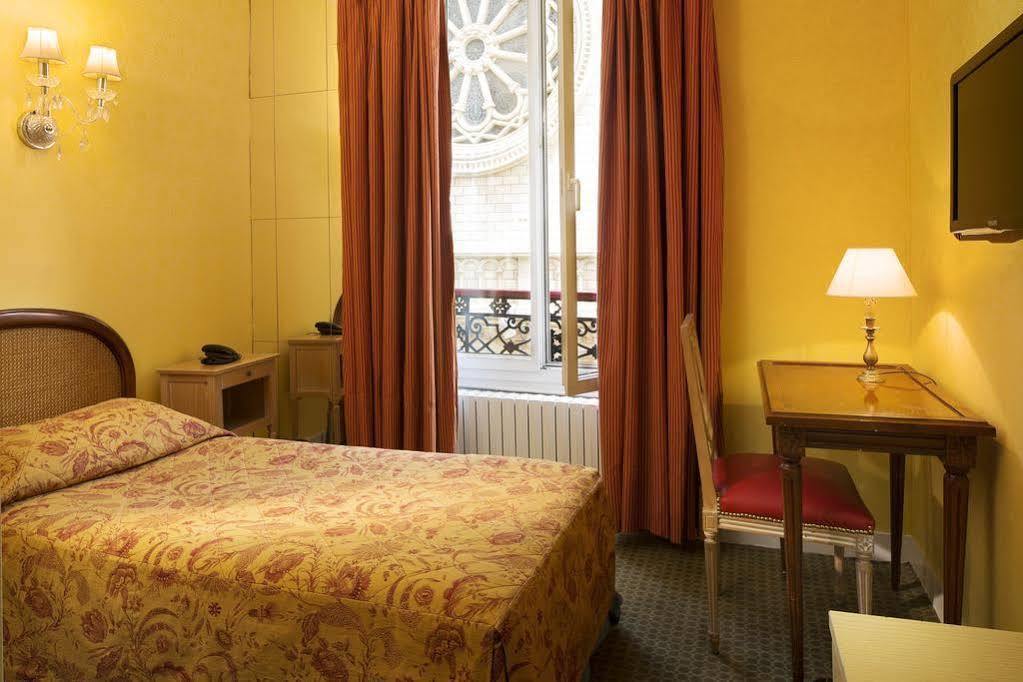 Hotel Bienvenue Paris Bagian luar foto